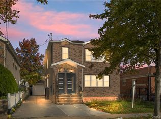 24533 147th Rd, Rosedale, NY 11422