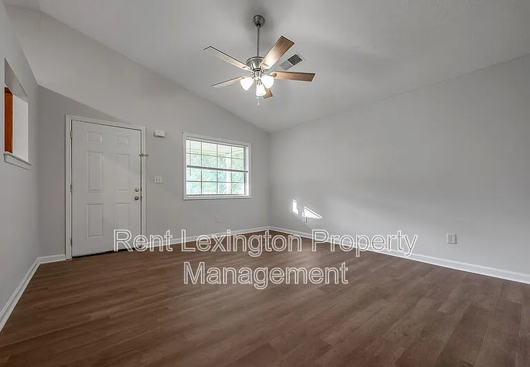 660 Morgan Hills Dr — Photo 8