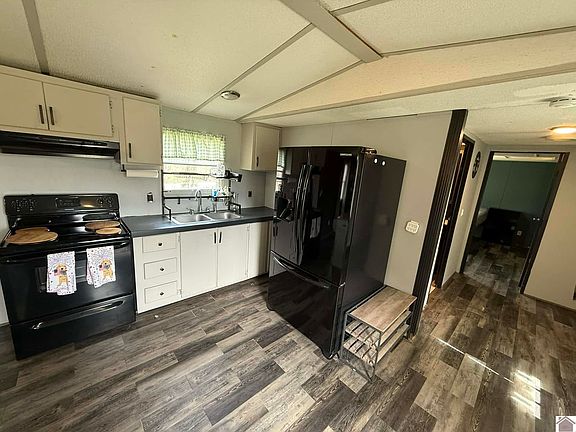 5th image of 2519 Wickliffe Rd