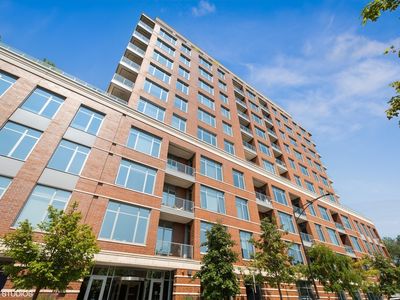 540 W Webster Ave APT 402, Chicago, IL, 60614