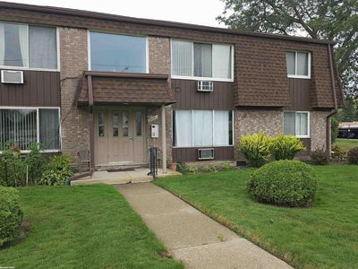 30241 Utica Rd APT 107, Roseville, MI, 48066