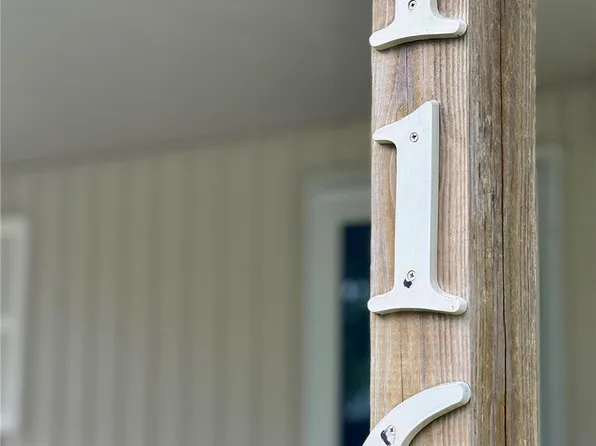 116 Keller Dr, Lebanon, MO 65536