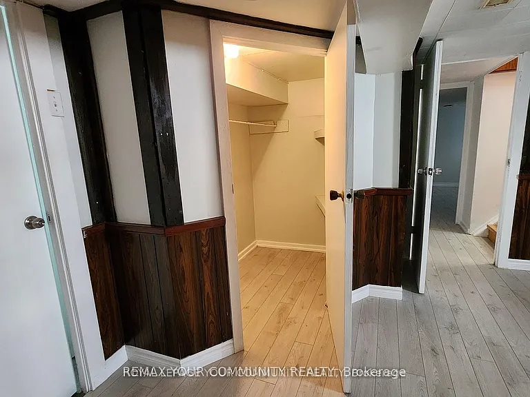 207 Olive Ave — Photo 21