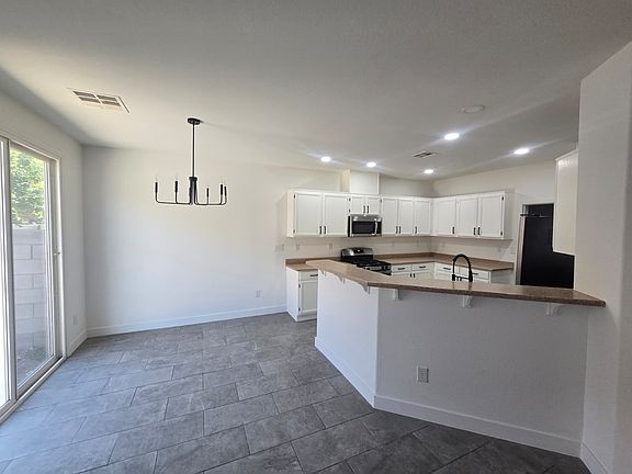 4th image of 6158 Calm Breeze Ave Unit 103