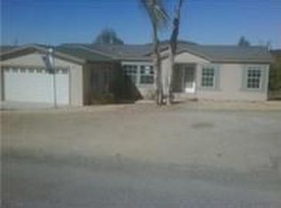 28135 West Dr, Canyon Lake, CA 92587