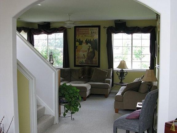 5th image of 1027 Sonoma Ln