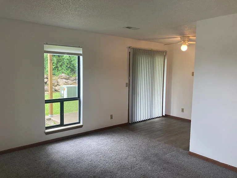 852 Highway D #24 — Photo 3
