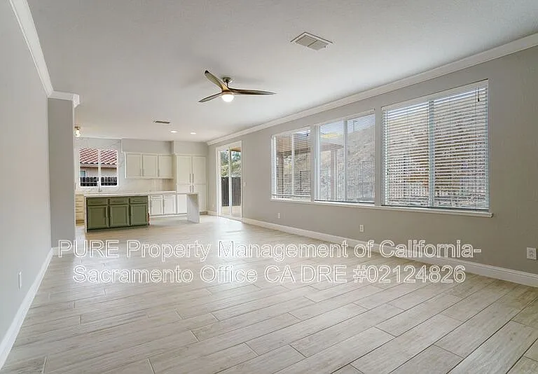 4909 Concordia Dr — Photo 16