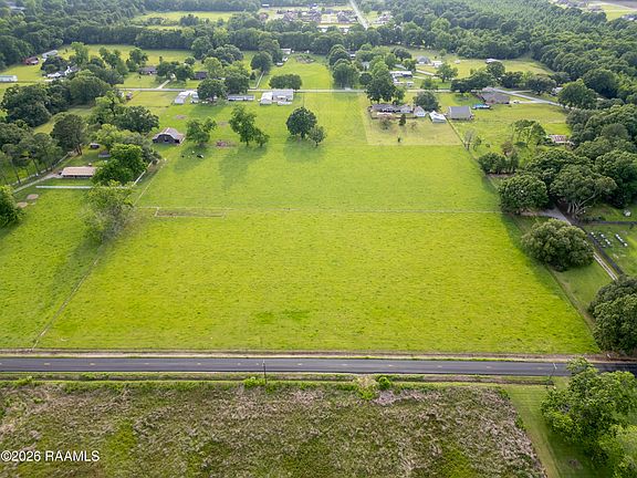 2nd image of 818 Saint Esprit Rd Tract A