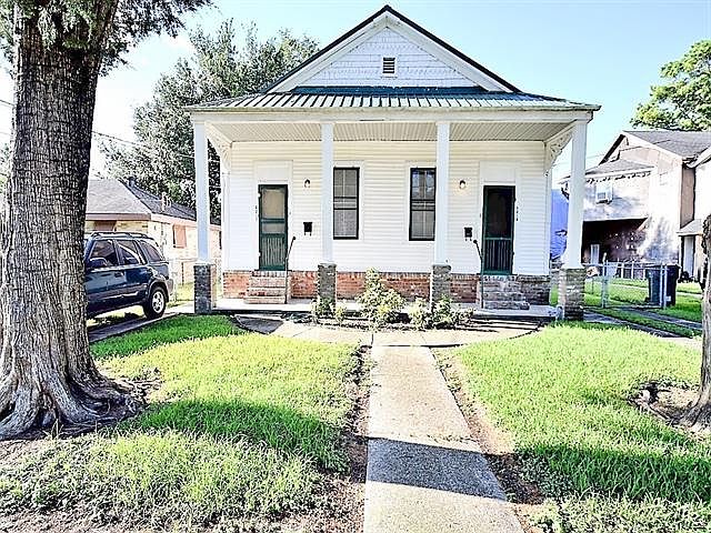 1st image of 3315 Newton St