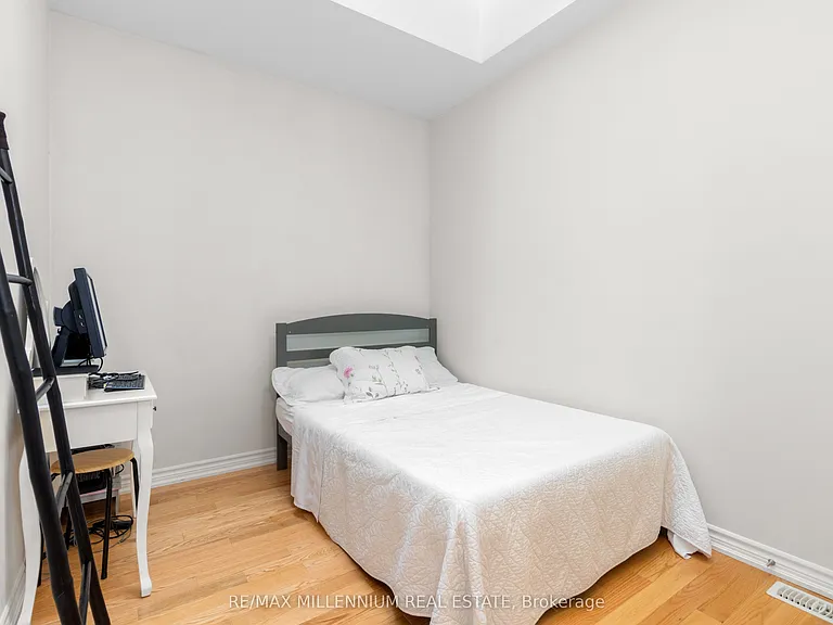 105 Stonebrook Way — Photo 25