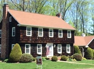 6 Rennie Dr, Endicott, NY 13760