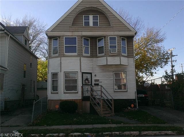 1st image of 1316 E 91st St