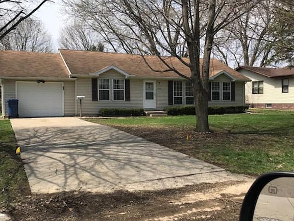 5th image of 1102 N Union Dr