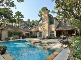 5615 Willow Walk St, Houston, TX 77069