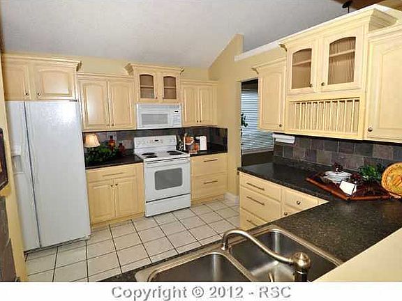 4th image of 8881 Bellcove Cir
