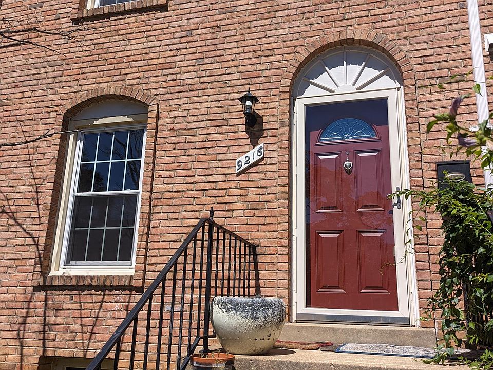 1st image of 9216 Graceland Pl
