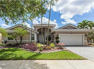 1533 NW 182nd Way, Pembroke Pines, FL 33029