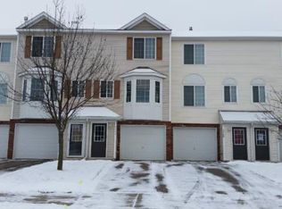 7790 Arboretum Vilg Cir, Chanhassen, MN 55317