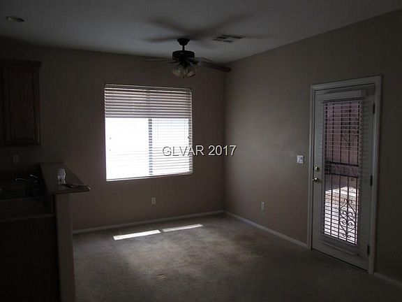 5th image of 8141 Satin Carnation Ln