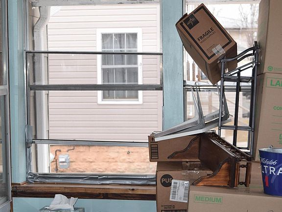 4th image of 618 34th St