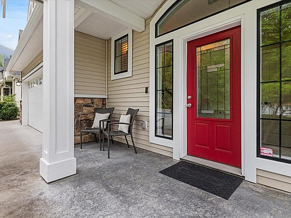 3rd image of 7377 Ramsay Pl