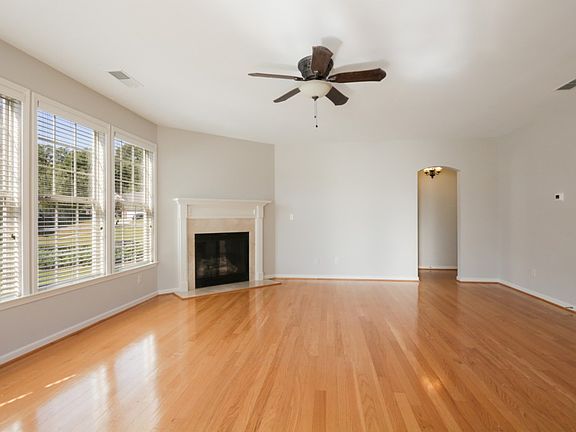 5th image of 4450 Split Creek Dr