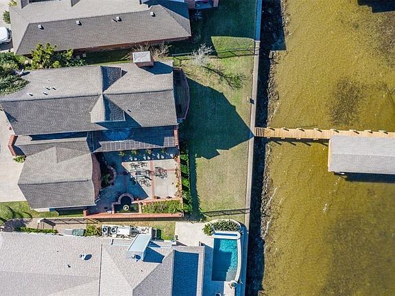 3rd image of 7312 Offats Point Cir