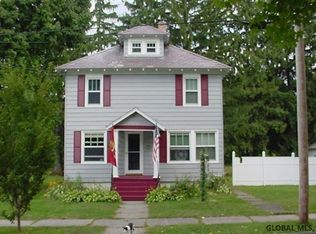 14 Whipple Pl, Greenwich, NY 12834