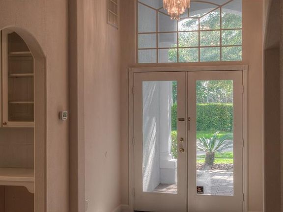 2nd image of 5213 Abbey Park Ave