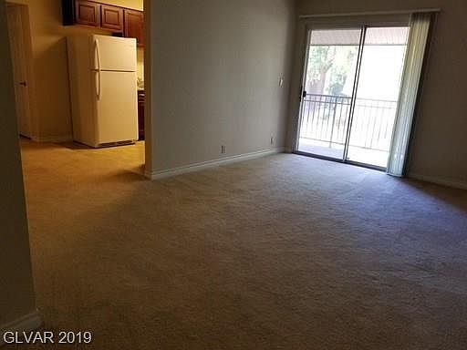 3rd image of 4954 River Glen Dr Unit 118