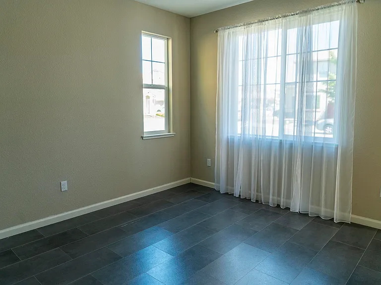 607 Guild Rd — Photo 26