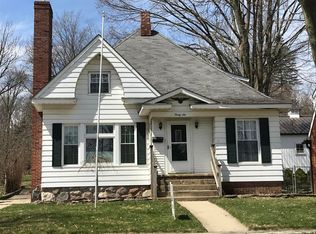 36 Glendale Ave, Hillsdale, MI 49242