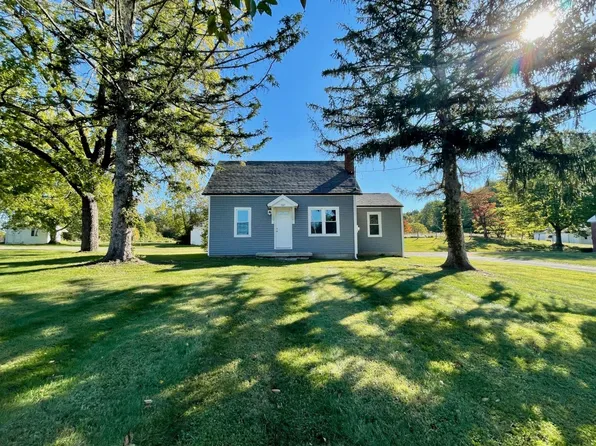 507 W Us Highway 50, Versailles, IN 47042