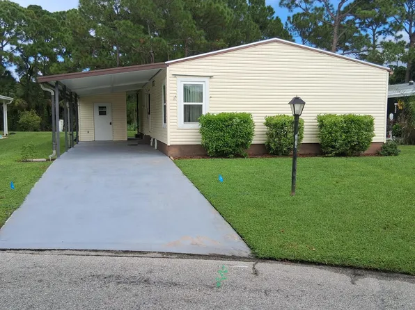 2629 Caper Court, Port St Lucie, FL 34952