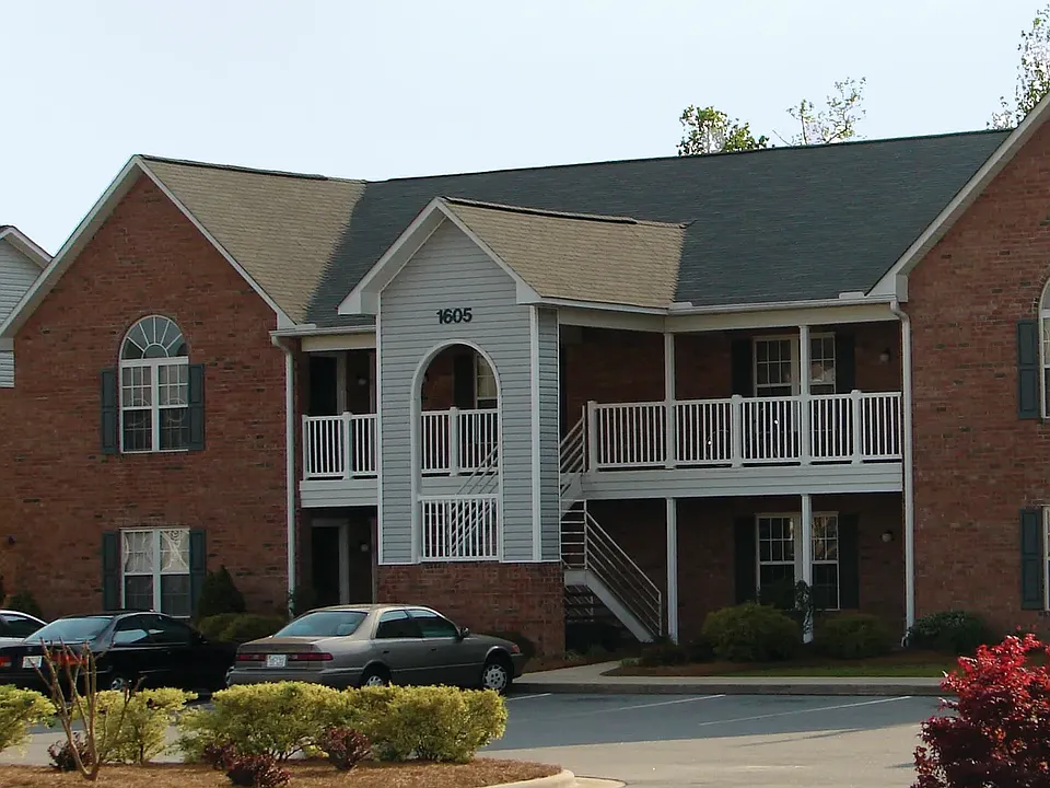 1621 Wimbledon Dr #41