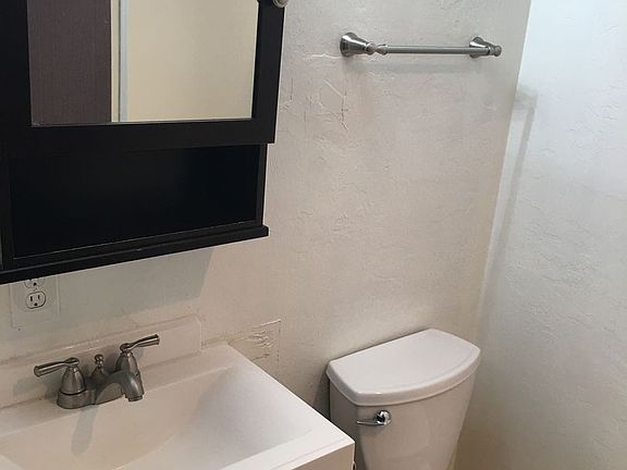 5th image of 1560 Lincoln St APT 12
