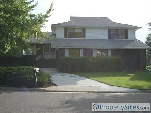 2nd image of 1720 W 115th Cir