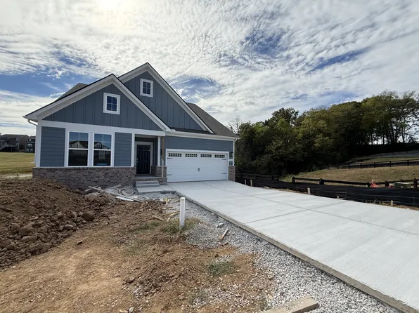 3322 Parmenter St, Columbia, TN 38401