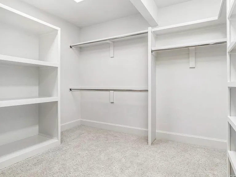 2524 Zenobia St — Photo 24