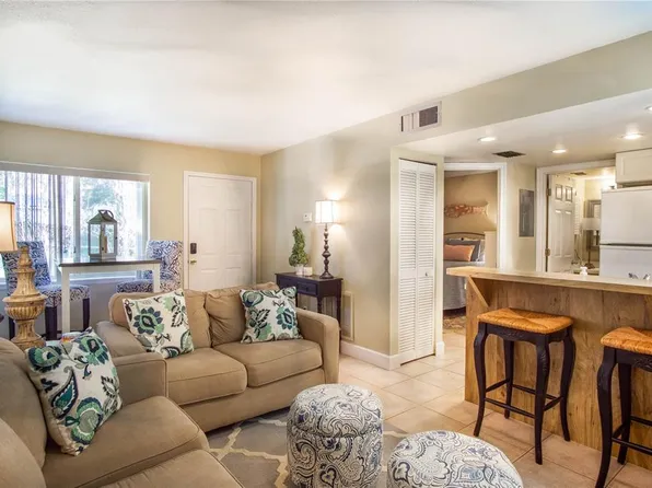 20800 River Dr APT A16, Dunnellon, FL 34431