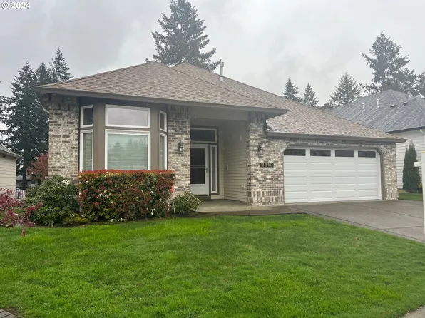 2810 SE Baypoint Dr, Vancouver, WA 98683