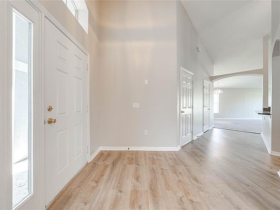 5th image of 119 SOUTHAMPTON DRIVE
