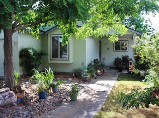 752 SW Tami Rd, Grants Pass, OR 97526