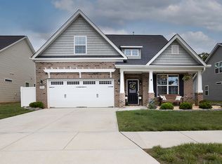 3334 Castlerock Dr, Burlington, NC 27215