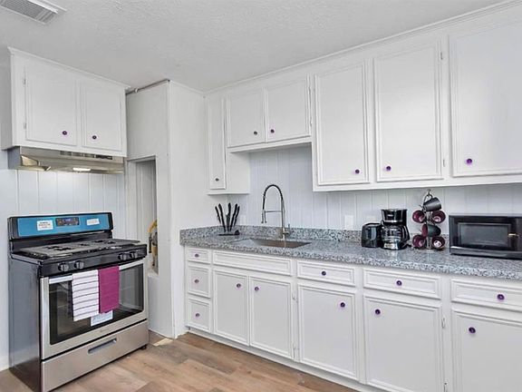 5th image of 3339 Simmons St Unit 6