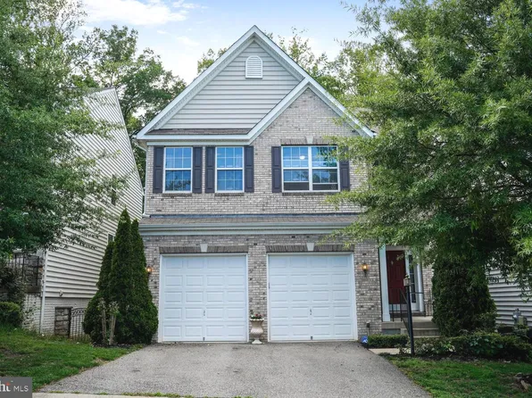 3441 Eagle Ridge Dr, Woodbridge, VA 22191