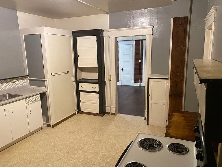 1654 Lincoln Street — Photo 17