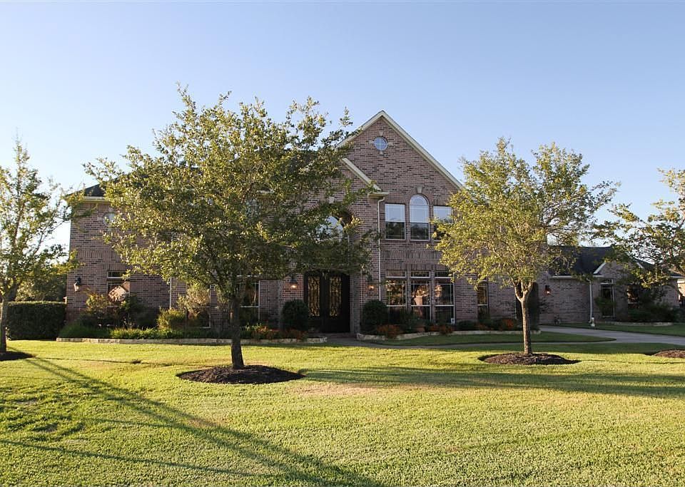 1st image of 4434 Pine Landing Dr