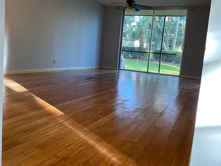 2571 Aragon Blvd #122 — Photo 6